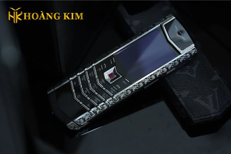 Mua Vertu cần biết gì? Hé lộ giá điện thoại Vertu chính hãng và những điều nên tránh