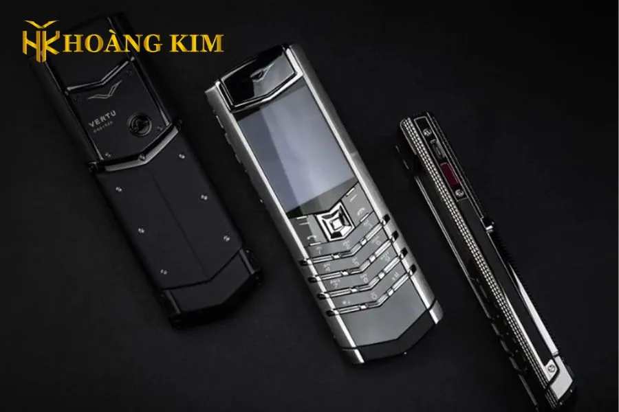 Bảng giá điện thoại Vertu chính hãng và cách phân biệt hàng dựng tinh vi